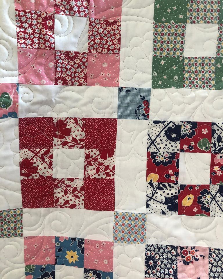 gorgeous-edge-to-edge-quilt-the-quilted-poodle